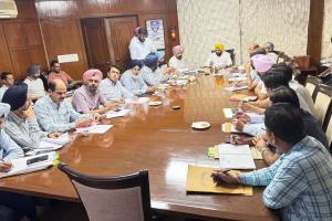 378 सड़कों की मरम्मत जारी; 325 किलोमीटर हिस्से को किया गया अपग्रेड: हरभजन सिंह ईटीओ