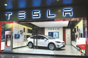 Tesla ने भारत में जारी की पहली कार की कीमतें, जानिए कब होगी Model Y की डिलीवरी?