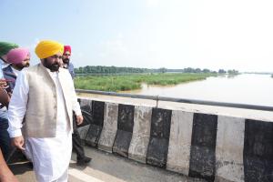 पंजाब सरकार बाढ़ प्रबंधन के लिए पूरी तरह तैयार,  हेल्पलाइन नंबर जारी