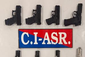 अमृतसर में सरहद पार से हथियारों की तस्करी के नेटवर्क का भंडाफोड़; 8 अत्याधुनिक पिस्तौल समेत तीन गिरफ्तार