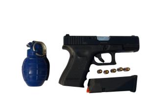 गणतंत्र दिवस के मद्देनज़र, अमृतसर से बी.के.आई. ऑपरेटिव हैंड ग्रेनेड और ग्लॉक पिस्तौल सहित काबू