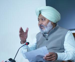 वित्त विभाग द्वारा 345 वेटरनरी इंस्पेक्टरों की चरणबद्ध भर्ती को मंज़ूरी : हरपाल सिंह चीमा