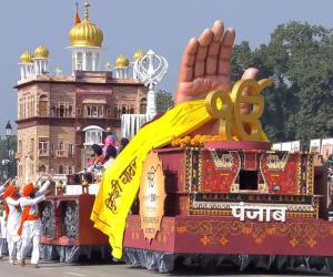 कर्तव्य पथ पर साहिब श्री गुरु तेग़ बहादुर साहिब जी की अद्वितीय शहादत पर आधारित पंजाब की झांकी ने पूरे देश को गौरवान्वित किया: अरविंद केजरीवाल