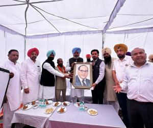 आप नेताओं ने कांशी राम जी को दी श्रद्धांजलि, सामाजिक न्याय और समानता के लिए अपना प्रतिबद्धता दोहराई